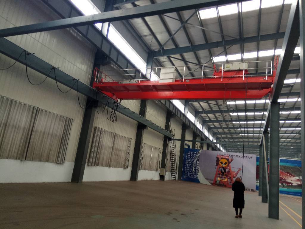 双梁起重机